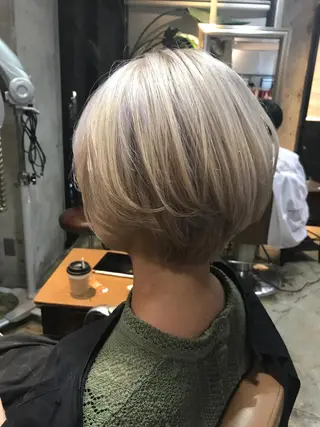 ショート カラー パーマ ヘアアレンジ メンズ キッズ ネイル マツエク・マツパ サロンドミルク 渋谷高比良のヘアスタイル