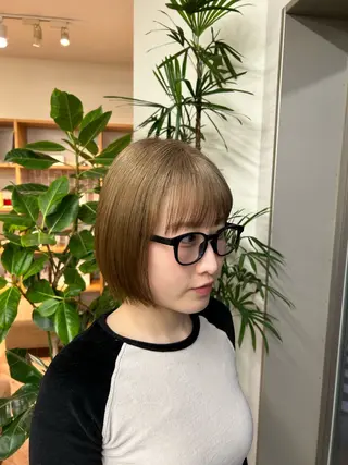 ショート カラー 暖色カラー/美髪矯正 /フクダ モエ🐿のヘアスタイル