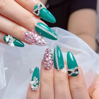 ネイル 💅🏻 ayakaのネイルデザイン