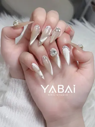 ネイル YABAI NAIL 本通店のネイルデザイン