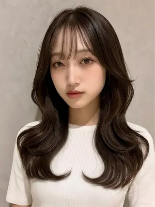 セミロング 吉川 友稀のヘアスタイル