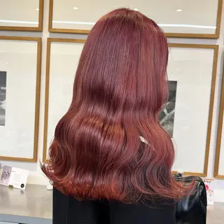 セミロング カラー カジュアルを女っぽく 𝗮𝘆𝗮𝗰𝗼のヘアスタイル
