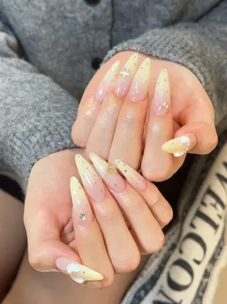 ネイル YumiNail 長さだし&ハンドケアのネイルデザイン