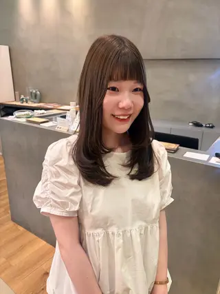 セミロング インナーカラー /レイヤー/ねねのヘアスタイル