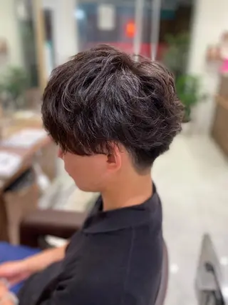 パーマ ハイトーン&透明感 カラー☘️片山優陽のヘアスタイル