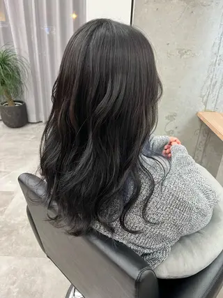 ロング 奥野JAPAN🌈 艶髪カラーのヘアスタイル