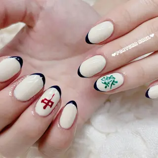 ネイル Nail •Head スパFortunaのネイルデザイン