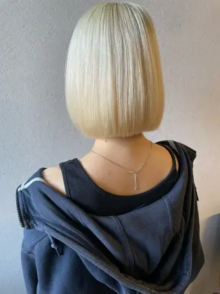 ショート カラー レイン🌏🌱 似合わせ/ハイトーンのヘアスタイル