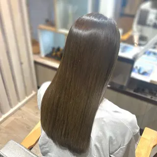 カラー AmiDA 常光のヘアスタイル