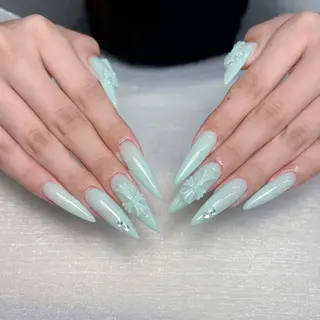 ネイル Himeka Bling.Nailのネイルデザイン