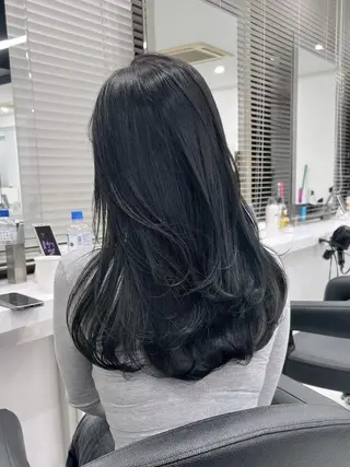 カラー 夏の透明感🤍トレ ンドレイヤー🤍銀座のヘアスタイル