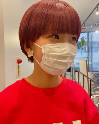ショート カラー やまさきえりこ ニュアンスパーマのヘアスタイル