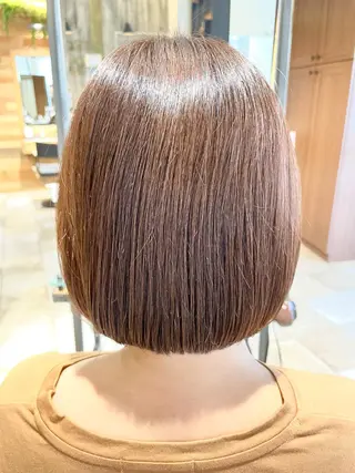 ショート 《インナーカラー》 YAMADAのヘアスタイル
