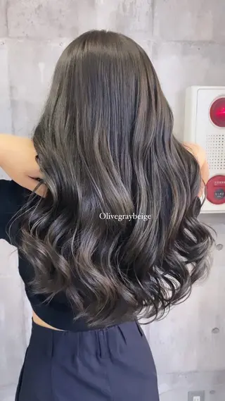 ロング カラー パーマ ヘアアレンジ メンズ 最新艶髪トレンド￤ ヘア￤miyu🐒♡のヘアスタイル