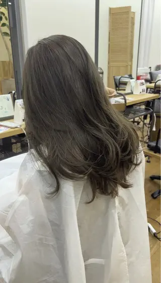 ロング カラー 抜きっぱなしブロンド /ハイトーン/カナタのヘアスタイル