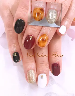 ネイル NailSalon Fluraのネイルデザイン