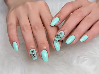 ショート トゥー フエンのネイルデザイン