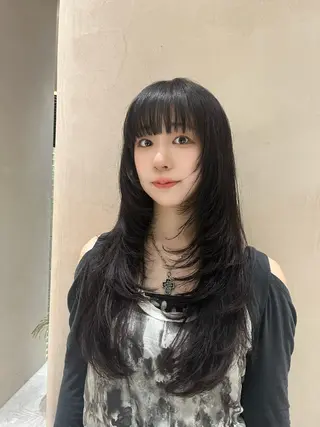セミロング カラー レイヤー似合わせ 透明感カラーりきやのヘアスタイル