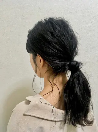 ロング 朝重 康希のヘアスタイル