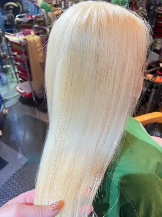 セミロング カラー KOYA ｺﾔのヘアスタイル
