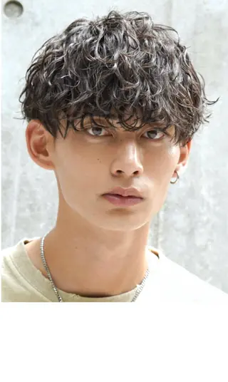 パーマ メンズ fifth/原宿/ フェザー/シュウトのヘアスタイル