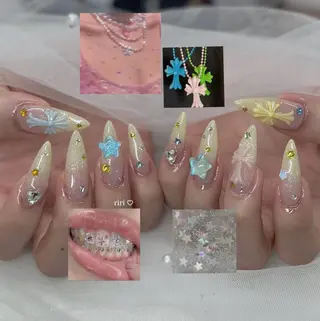 ネイル R Nailのネイルデザイン