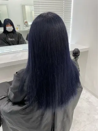 ミディアム カラー 佐藤 笑瑠のヘアスタイル