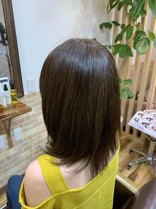 ミディアム カラー ヘアーハウス テンプラードのヘアスタイル