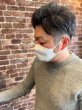 ショート カラー パーマ ヘアアレンジ メンズ キッズ ネイル マツエク・マツパ アイブロウ 久木原 ゆりのヘアスタイル