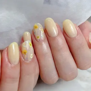カラー 奥山 恵美のネイルデザイン
