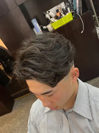 ミディアム パーマ 🌈予約の98%パ ーマ⭕️🌈福本のヘアスタイル