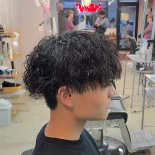 ショート パーマ ヘアアレンジ メンズ MENIN メンズ サロン 望月 涼太のヘアスタイル