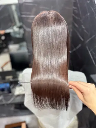 ロング JIN|朝楽になる 乾かしただけで極艶髪のヘアスタイル