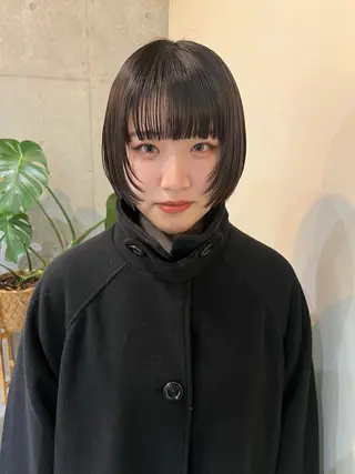 ショート レイヤーカット\ウル フ　chinatsuのヘアスタイル
