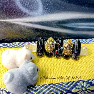 ネイル Nail salon MEGUMIのネイルデザイン