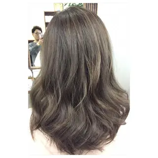 ロング カラー パーソナルカラー診断 できます 木曽 主博のヘアスタイル