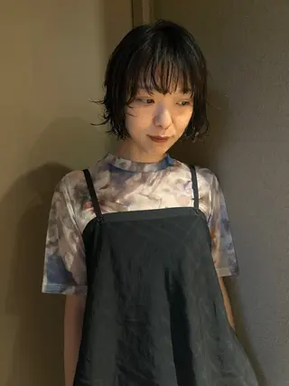 ミディアム NIINA SUZUKIのヘアスタイル