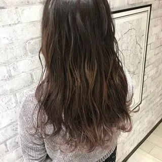 ロング カラー Oopsレイヤー 加藤澄都のヘアスタイル