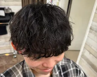 ショート パーマ HRK 1st.メンズサロンのヘアスタイル