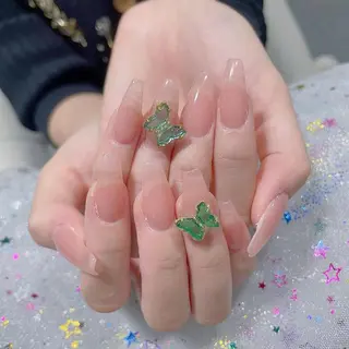 ネイル 🎀kira 長さだし💗モチ最高のネイルデザイン