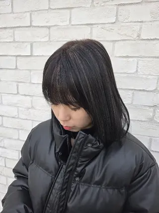 セミロング カラー preak TOMOのヘアスタイル