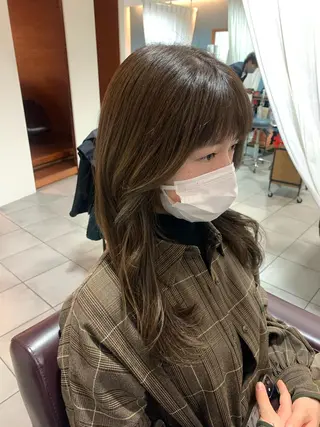 ロング カラー 傷ませない縮毛矯正／ 吉岡 美江のヘアスタイル