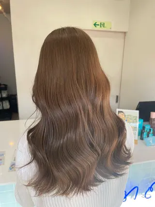 ミディアム カラー maho🌼うる艶 ミルクティー🪽のヘアスタイル
