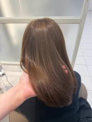 ロング 齋藤 俊知のヘアスタイル