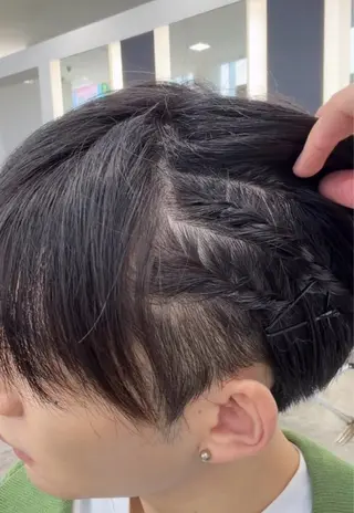 ヘアアレンジ メンズ 静岡 / 毛流れ特化 /下居真大のヘアスタイル