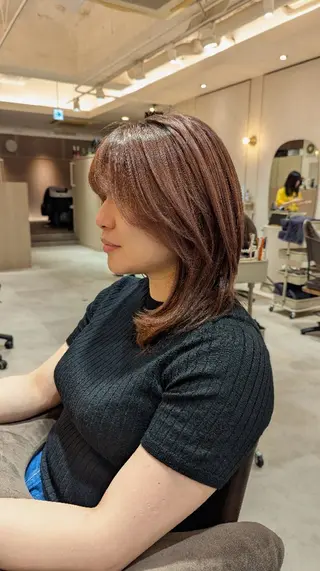 ミディアム カラー いずみ こずえのヘアスタイル