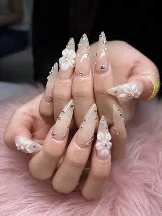 ネイル HAPPI NAIL . LEEのネイルデザイン