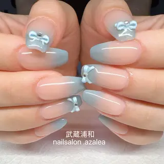 ネイル R inのネイルデザイン