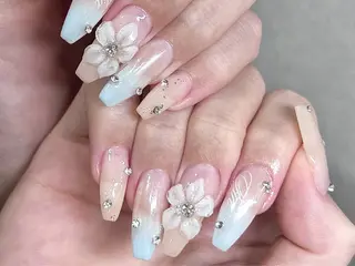 ネイル Sora  Nail 長さ出し専門店のネイルデザイン