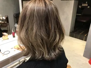ミディアム 湯浅 隆のヘアスタイル